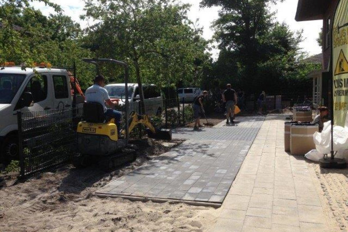 Tuinaanleg / bestrating voor Klusbrigade RTL 4